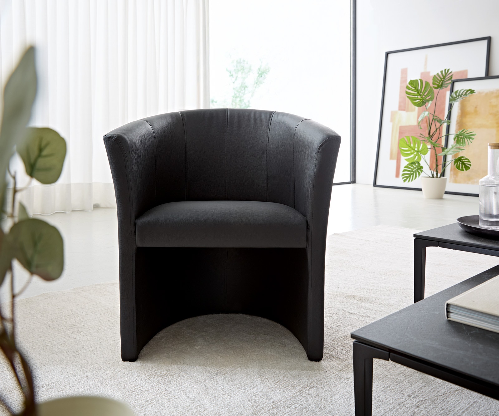 Cocktailsessel Pieder Schwarz Lounge gepolstert Kunstleder 1 Cocktailsessel Pieder Schwarz Lounge gepolstert Kunstleder 1