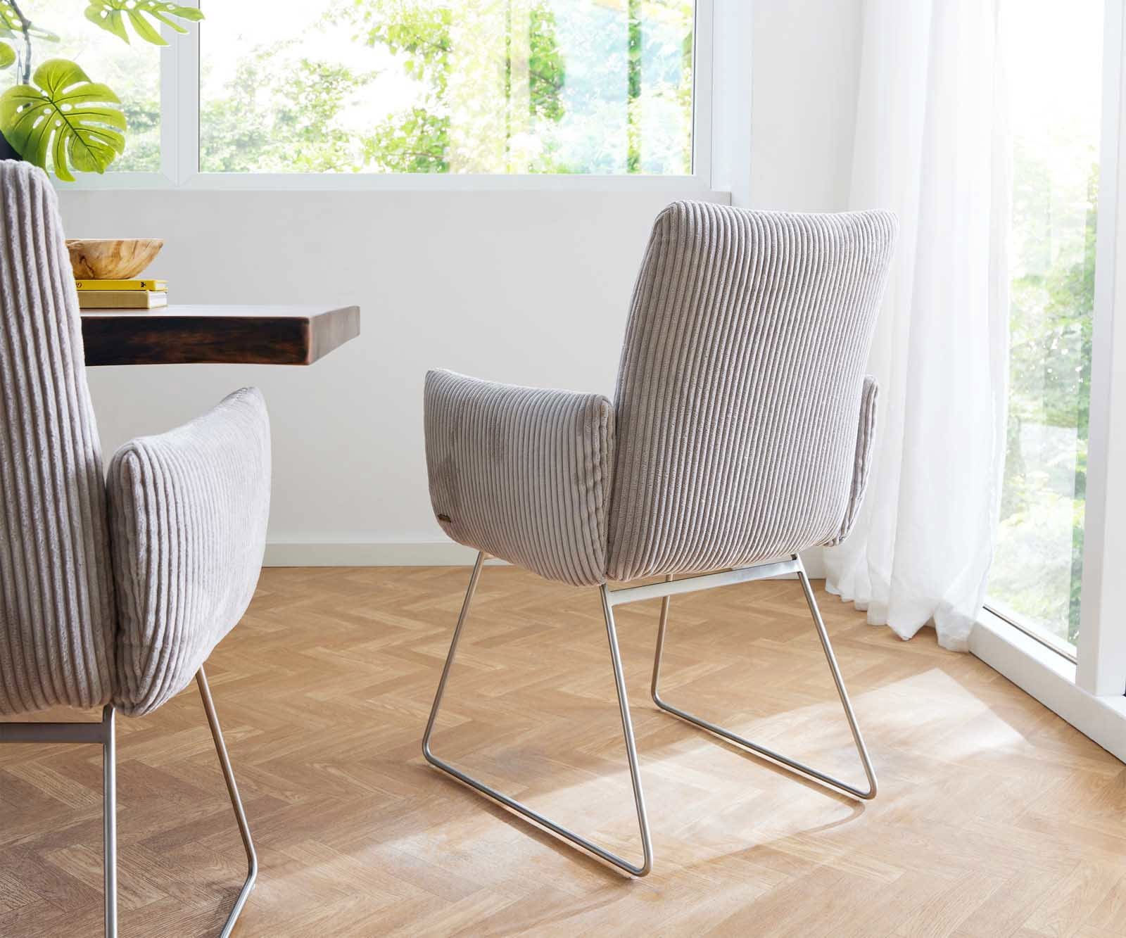 Chaise-de-salle-à-manger Jova-Flex avec accoudoirs côtelé gris argenté pied trapèze acier inoxydable brossé ressorts ensachés 5 Chaise-de-salle-à-manger Jova-Flex avec accoudoirs côtelé gris argenté pied trapèze acier inoxydable brossé ressorts ensachés 5