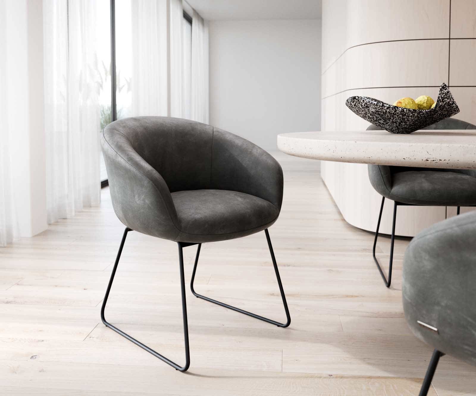 Esszimmerstuhl Vinka-Flex mit Armlehnen Mikrofaser Anthrazit Vintage Kufengestell Schwarz Taschenfederkern Esszimmerstuhl Vinka-Flex mit Armlehnen Mikrofaser Anthrazit Vintage Kufengestell Schwarz Taschenfederkern