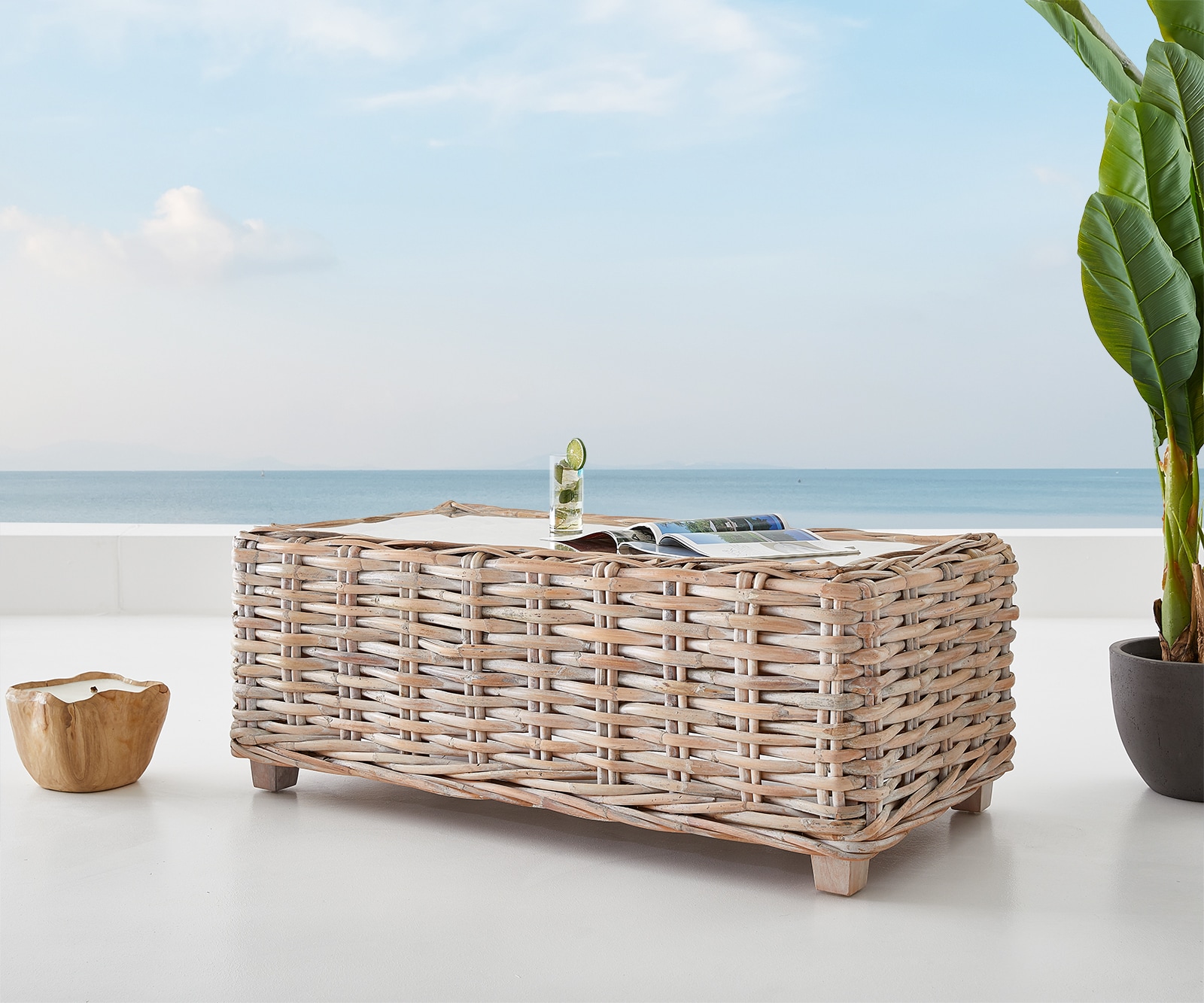 Loungetisch Nizza 133x73 cm Rattan white washed Glasplatte Loungetisch Nizza 133x73 cm Rattan white washed Glasplatte