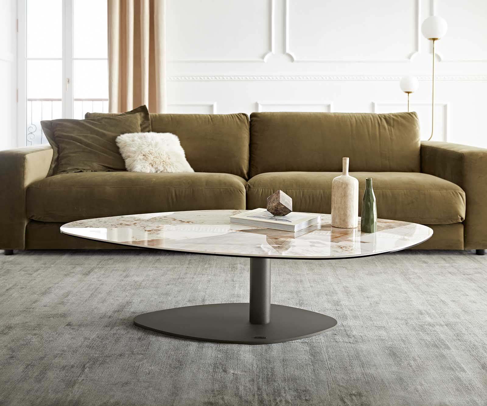 Table-basse Vibana 140x80 cm Céramique Minas Melange Blanc-Beige Piétement finition effet titane 1