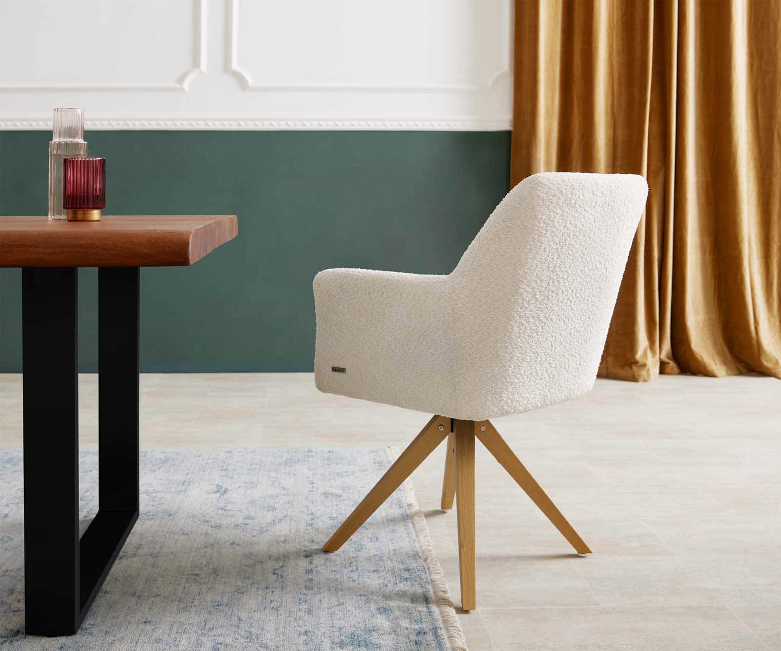 Drehstuhl Xana-Flex mit Armlehnen Bouclé Weiß Holzgestell kantig Natur 180° drehbar Taschenfederkern 4 Drehstuhl Xana-Flex mit Armlehnen Bouclé Weiß Holzgestell kantig Natur 180° drehbar Taschenfederkern 4