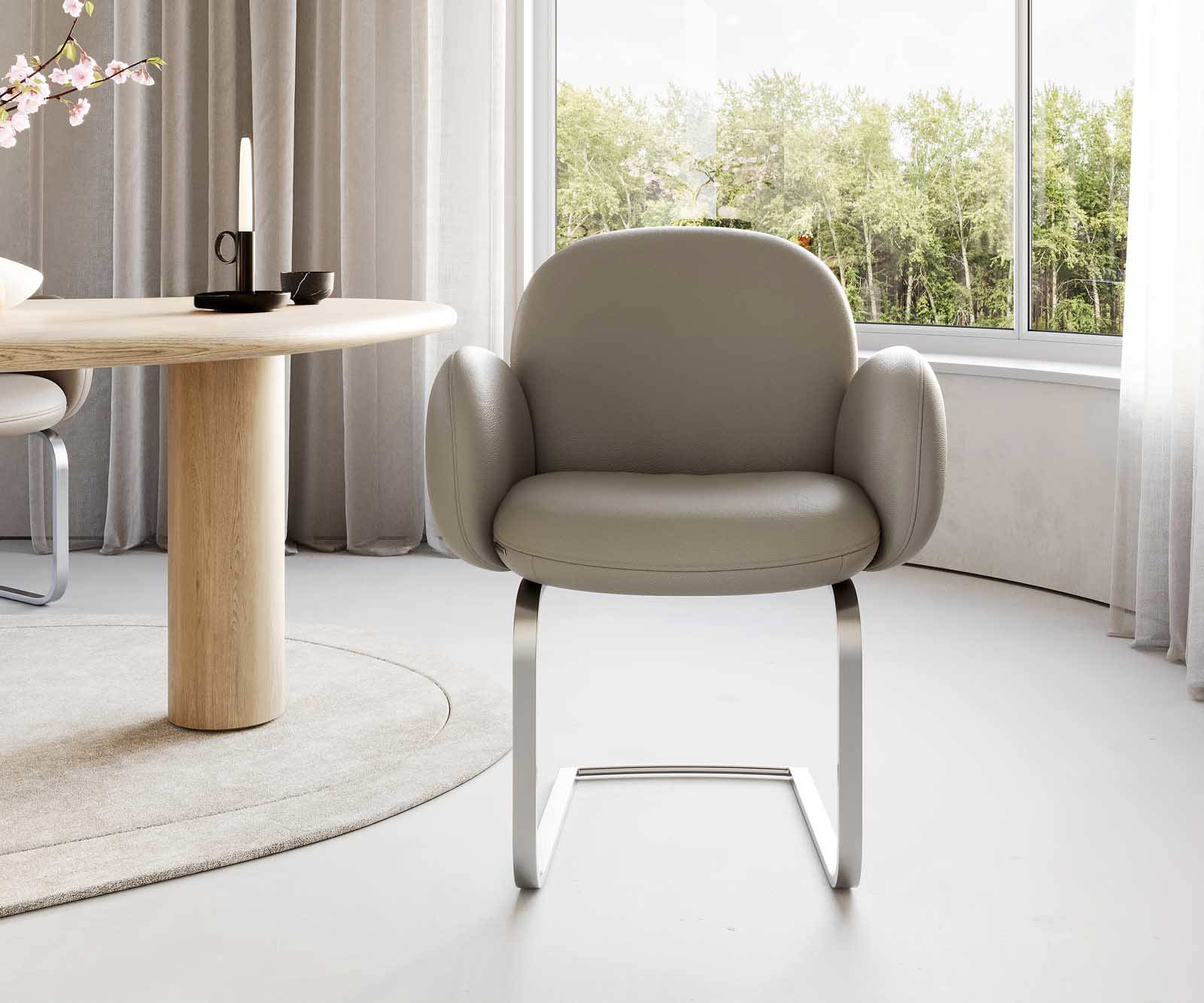 Cantilever Nube-Flex avec accoudoirs cuir de vache couleur boue pied cantilever plat acier inoxydable brossé ressorts ensachés 2
