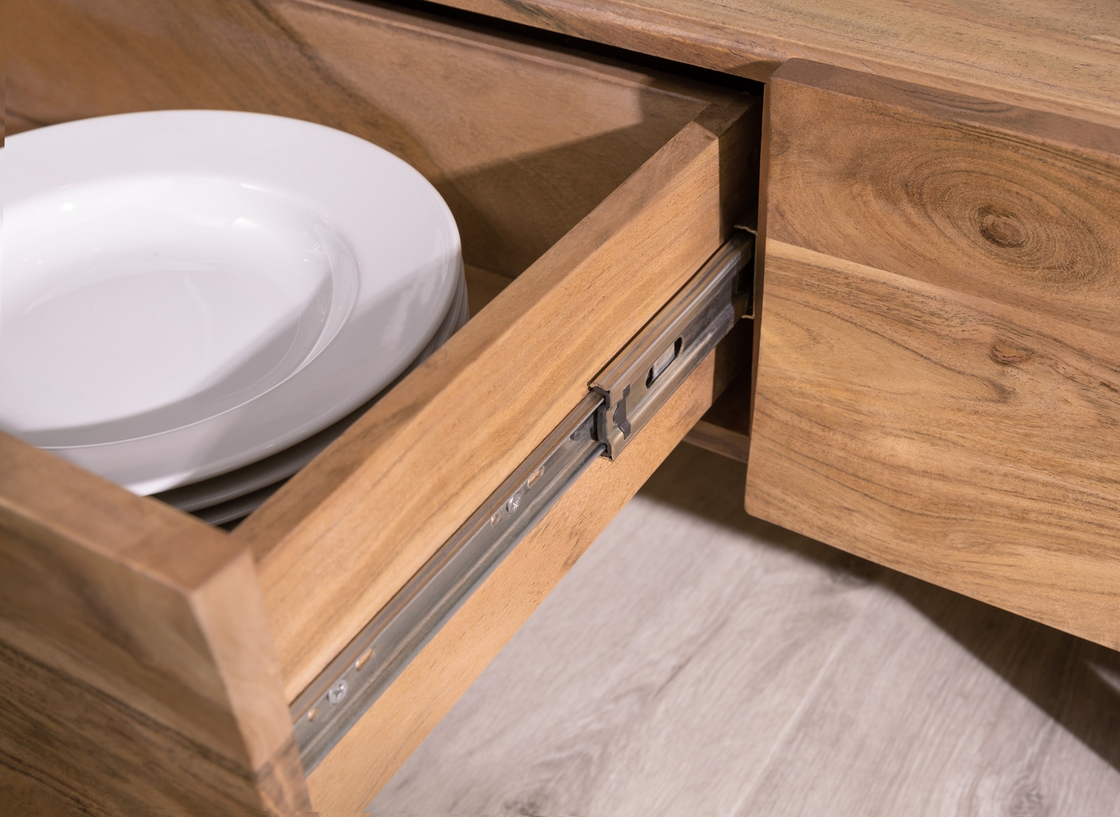 Lowboard Wyatt 220 cm Akazie Natur 4 Schübe V-Fuß Edelstahl 3 Lowboard Wyatt 220 cm Akazie Natur 4 Schübe V-Fuß Edelstahl 3