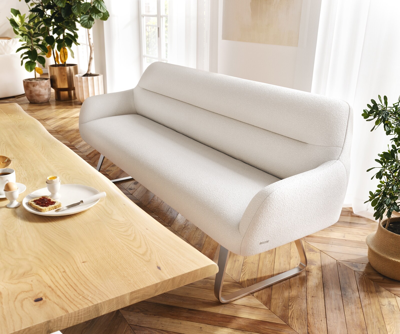 Esszimmerbank Taya-Flex 200 cm Bouclé Creme-Weiß Kufengestell flach Edelstahl Taschenfederkern