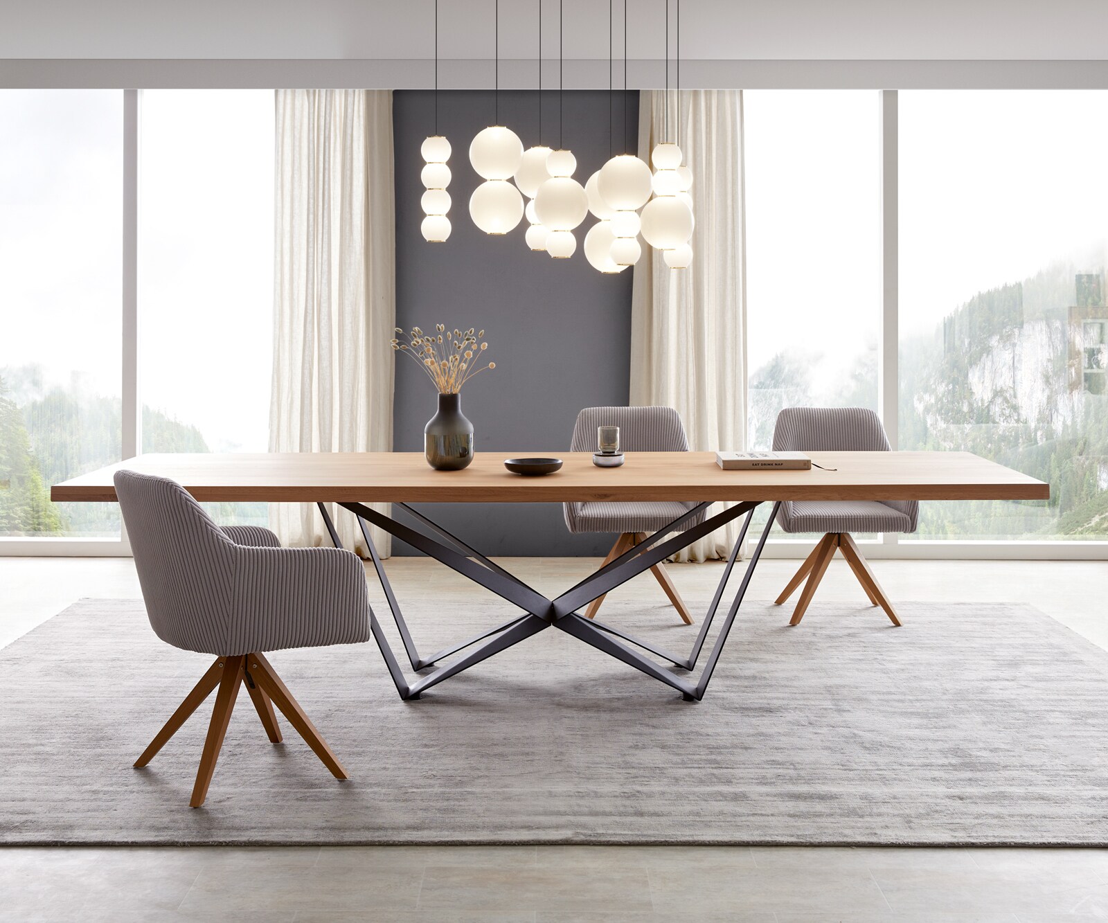 Table à manger Edge 300x100 chêne nature Spider acier plat noir 1