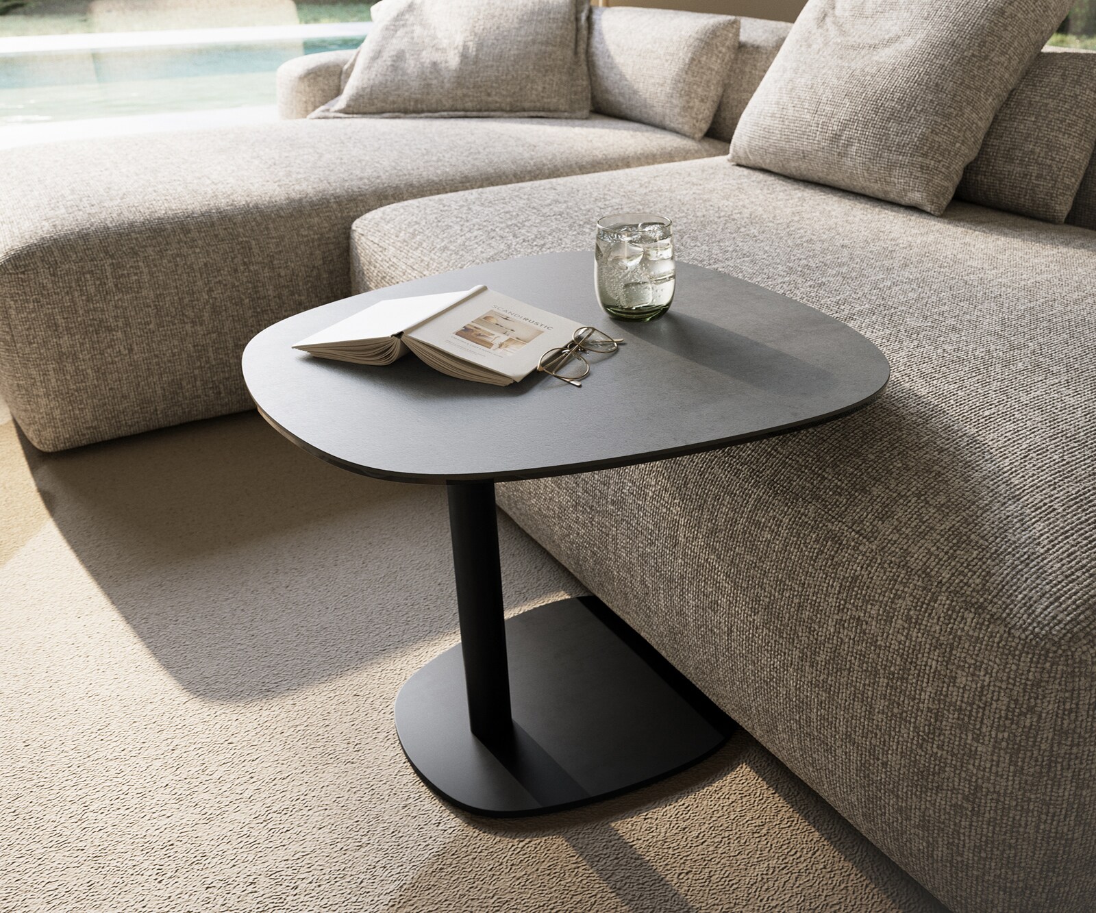 table d’appoint Edge forme bateau 60x60 cm céramique béton gris Eleny métal noir 1