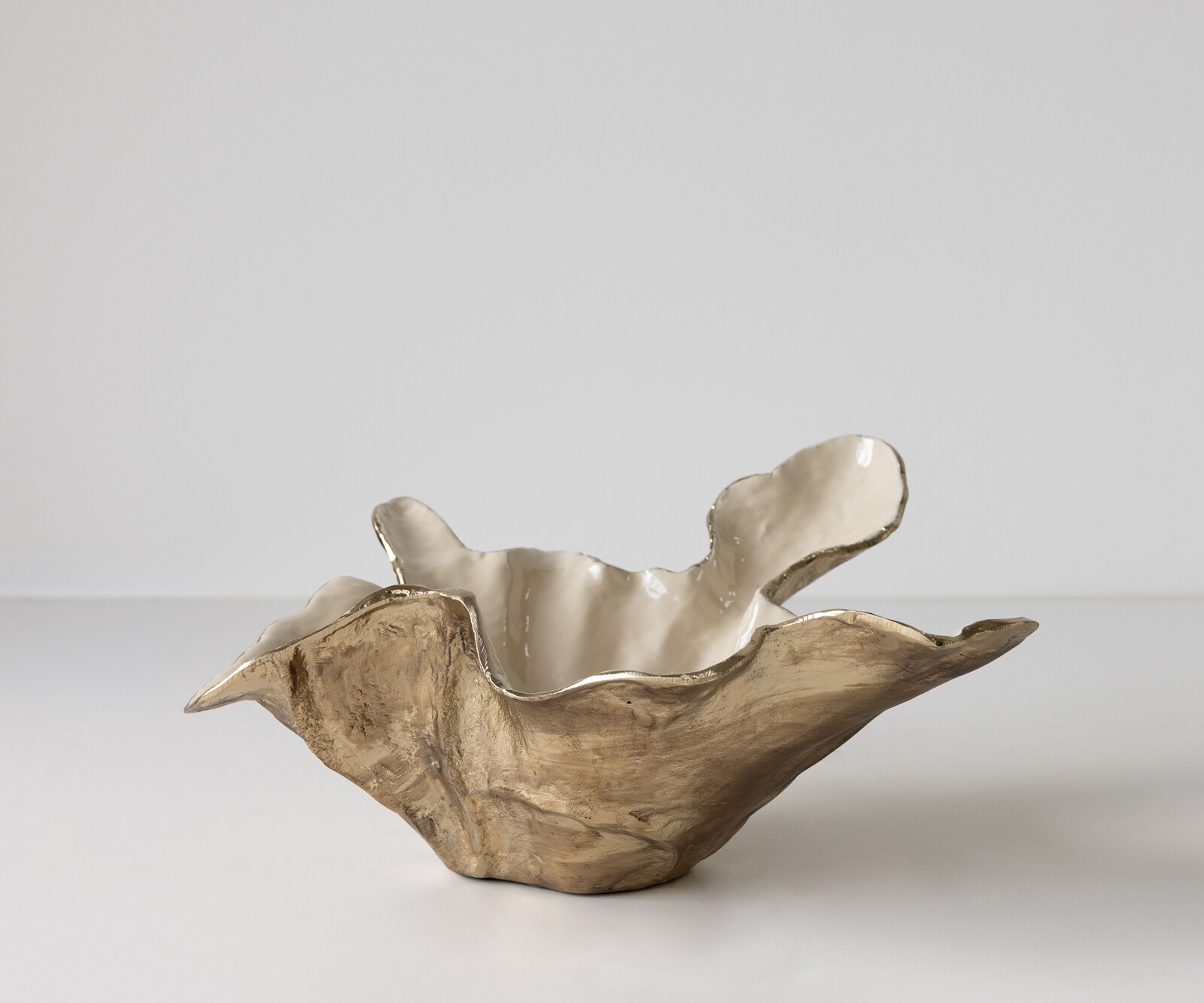 Coupe décorative Liora l52 x P51 x H21 cm Aluminium Champagner Ivory Faite main 1