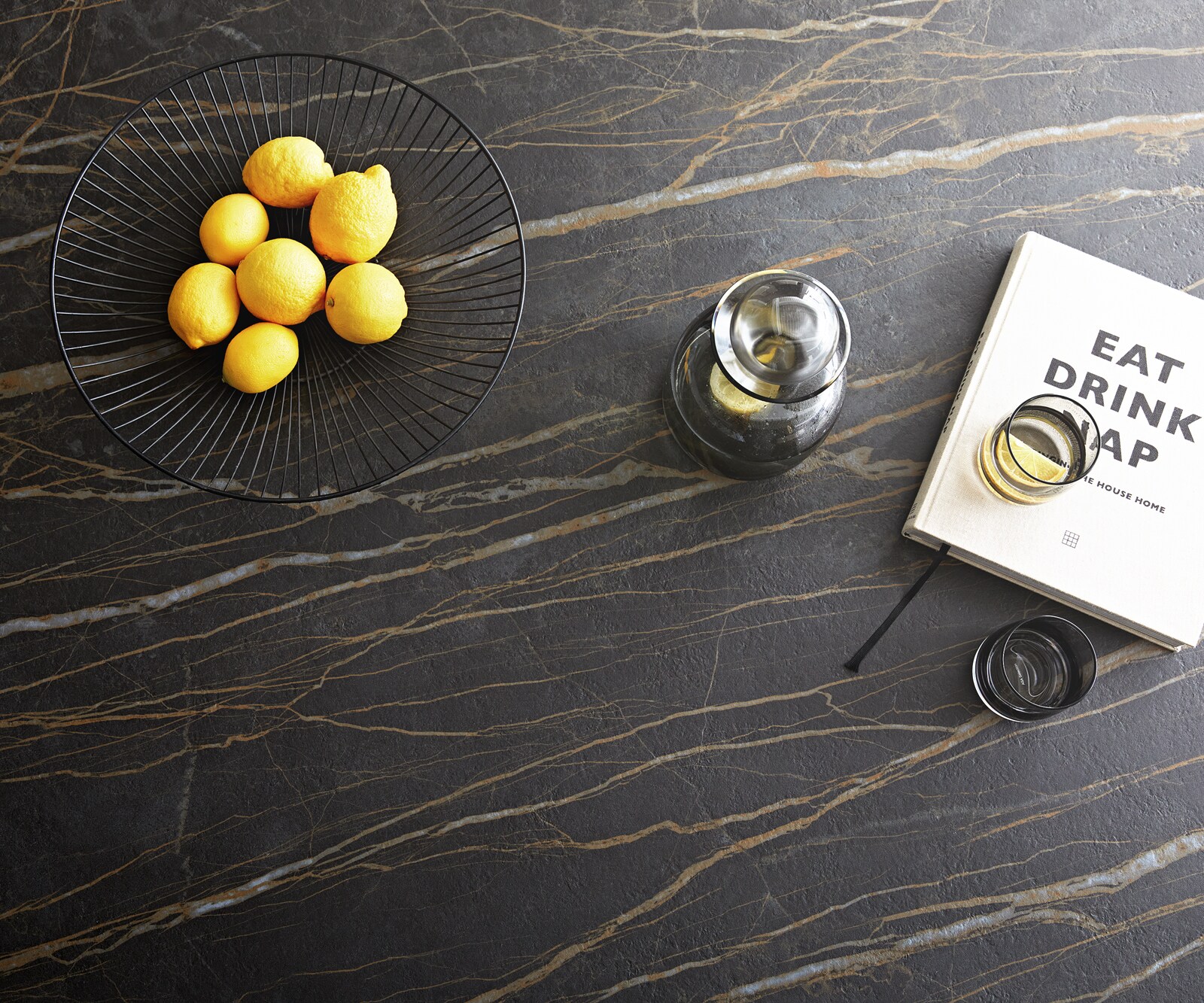 Esstisch Edge 200x100cm Keramik Laminam®Noir Desir Braun Mittelfuß Kreuz Schwarz 4