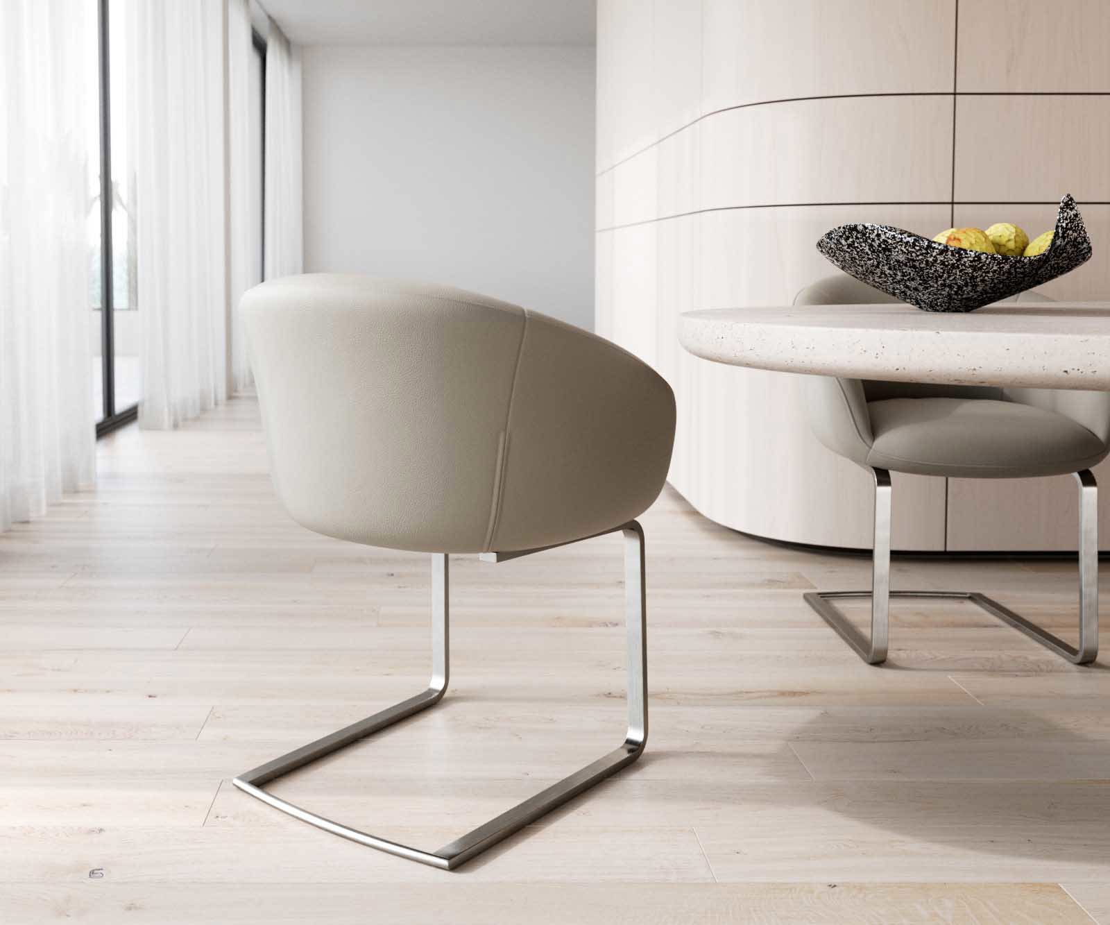 Cantilever Vinka-Flex avec accoudoirs cuir de vache couleur boue pied cantilever plat acier inoxydable brossé ressorts ensachés 4