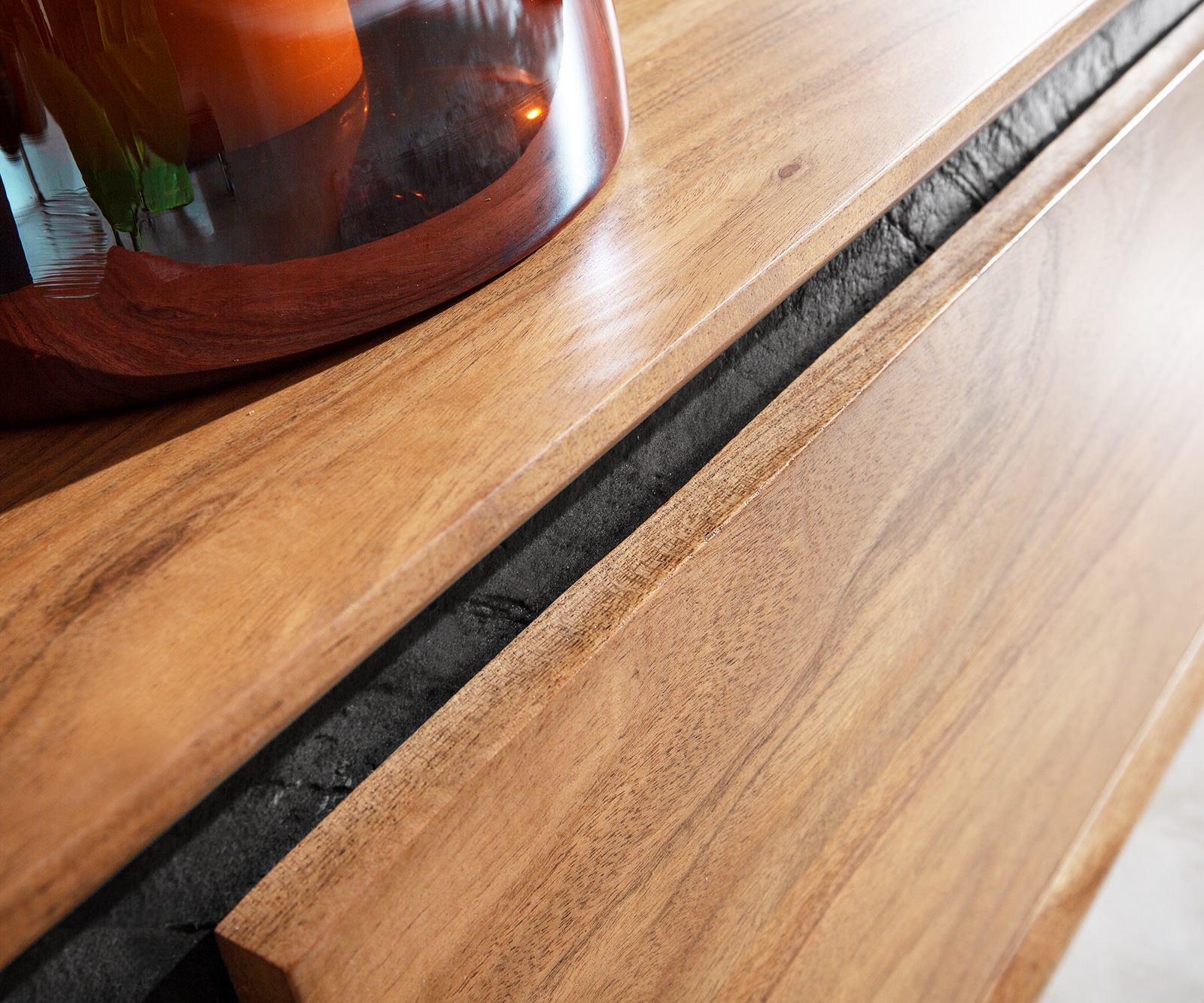 Lowboard Stonegrace 145 cm Akazie Natur 3 Türen Steinfurnier schwebend 5 Lowboard Stonegrace 145 cm Akazie Natur 3 Türen Steinfurnier schwebend 5