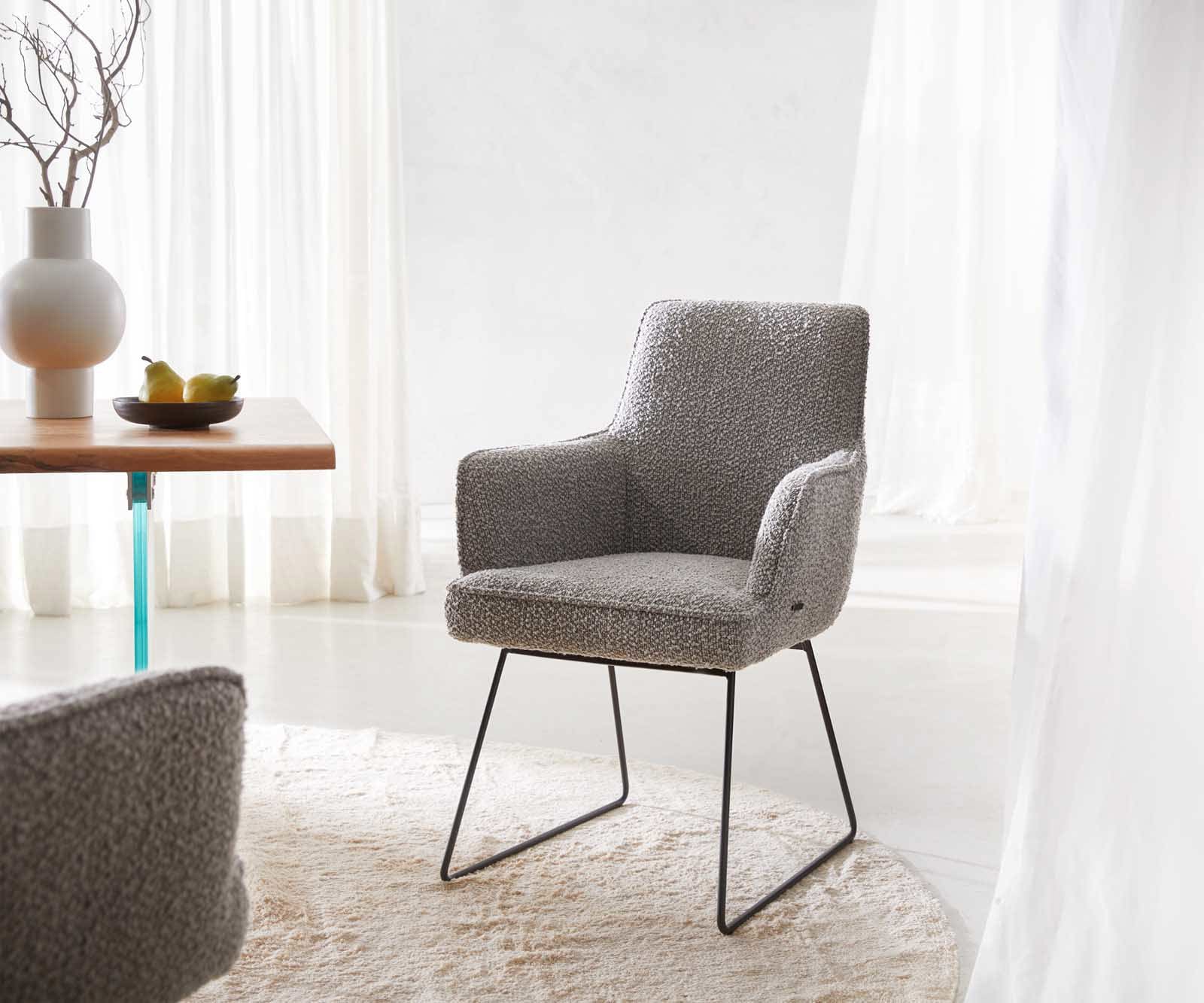 Esszimmerstuhl Heira-Flex mit Armlehnen Bouclé Silbergrau Kufengestell Schwarz Taschenfederkern Esszimmerstuhl Heira-Flex mit Armlehnen Bouclé Silbergrau Kufengestell Schwarz Taschenfederkern