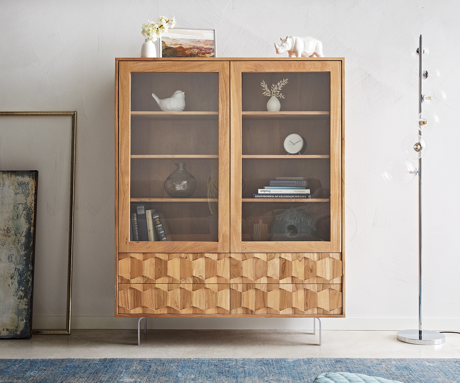 Vitrine Fevo 115x150 cm Akazie Natur L-Fuß 1 Vitrine Fevo 115x150 cm Akazie Natur L-Fuß 1