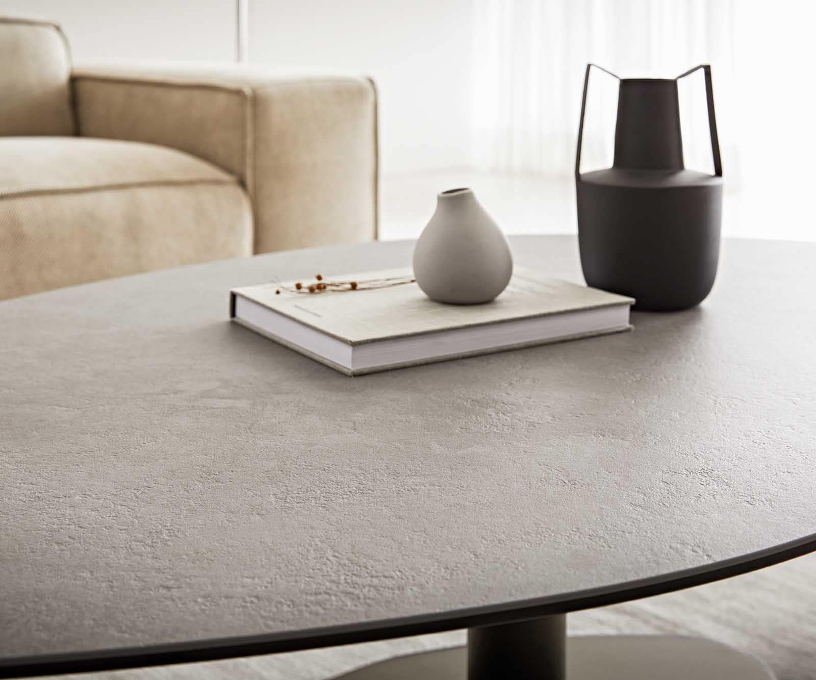 Couchtisch Vibana 140x80 cm Keramik Aspetto Concreto Betonfarbig Gestell Effektfinish Titan 6 Couchtisch Vibana 140x80 cm Keramik Aspetto Concreto Betonfarbig Gestell Effektfinish Titan 6