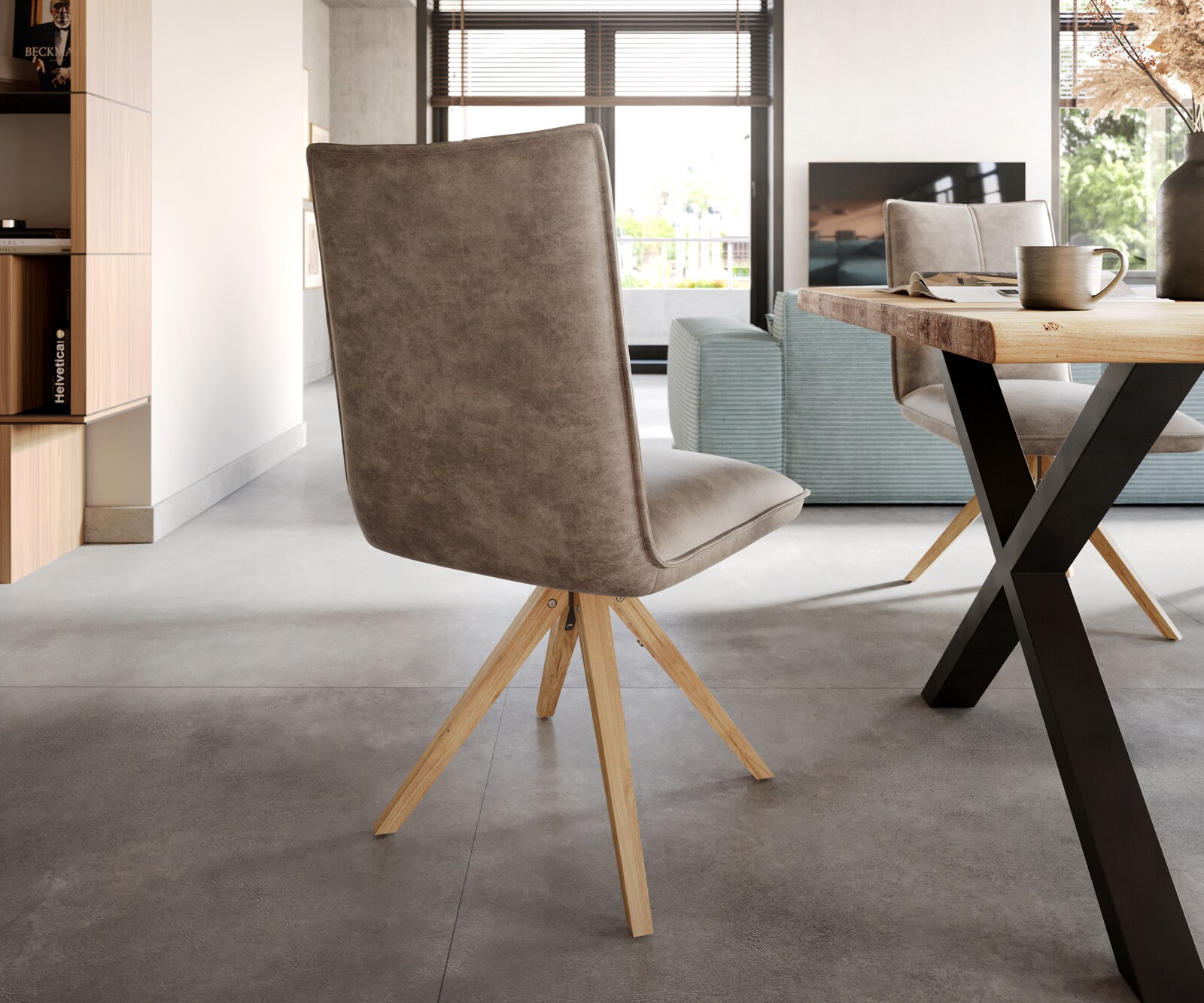 Esszimmerstuhl Lelio-Flex Mikrofaser Taupe Vintage Holzgestell kantig Natur 360° drehbar Taschenfederkern 5