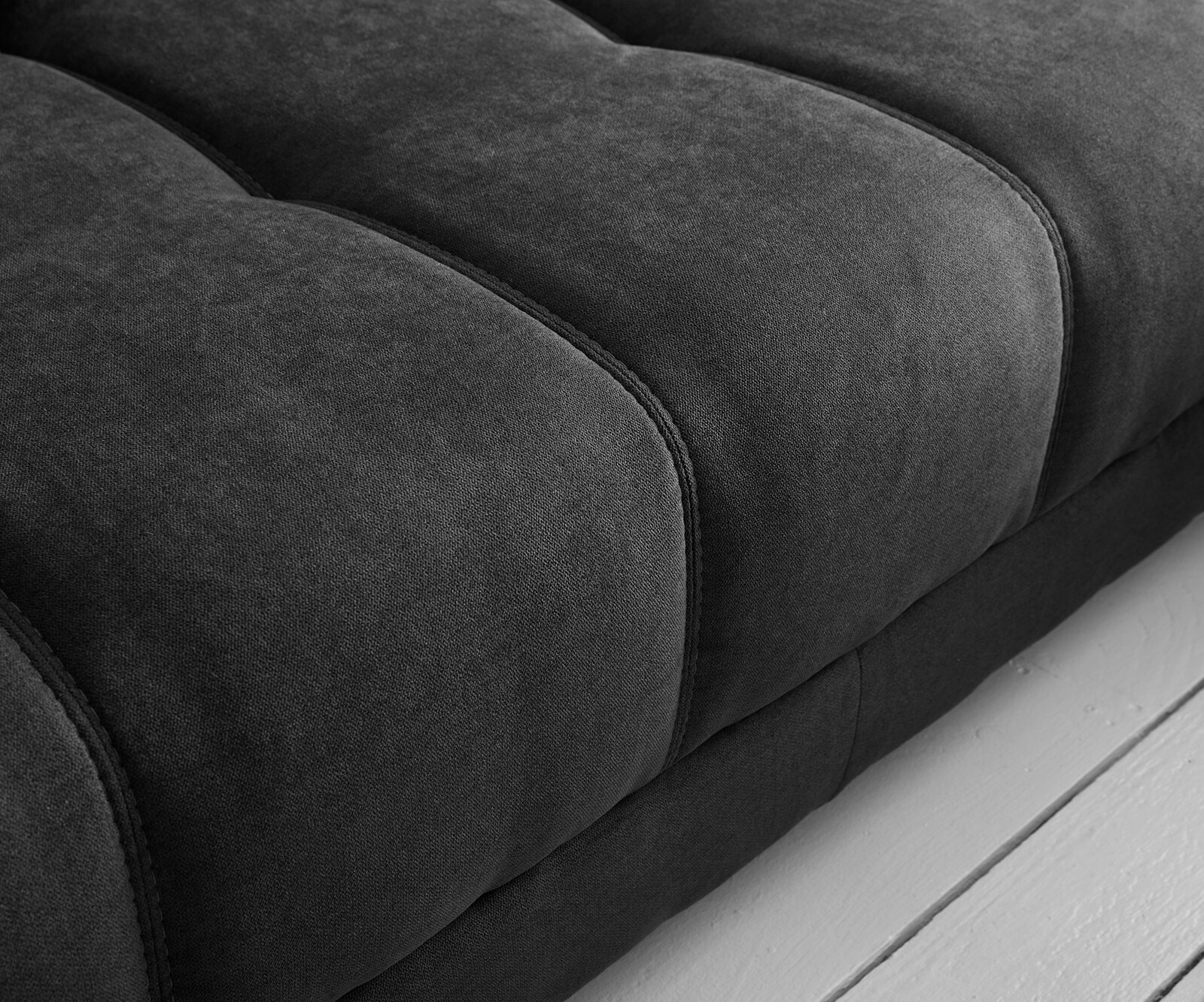 Canapé-panoramique Josea 300x220 cm microfibre noir recamière à gauche 2