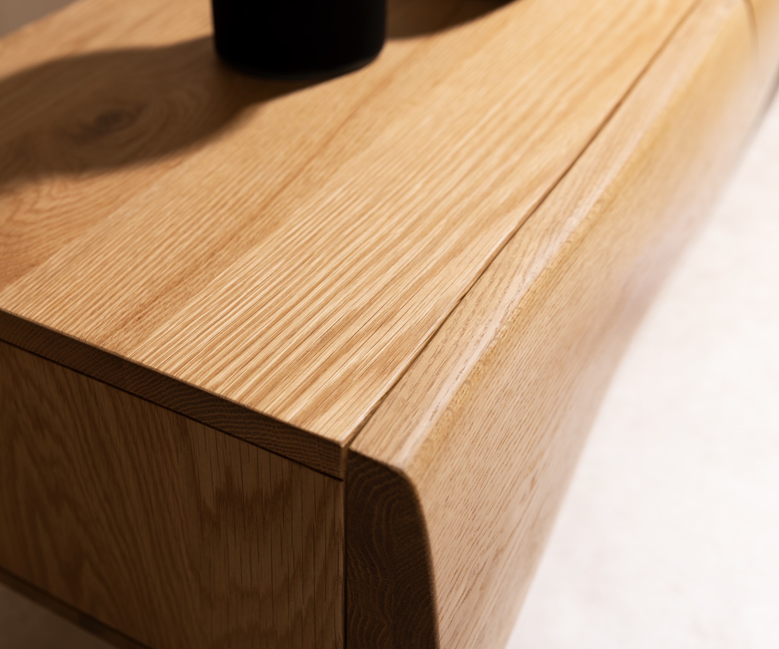 Meuble TV New Live-Edge 200 cm chêne naturel 4 portes pied équerre métal noir 8
