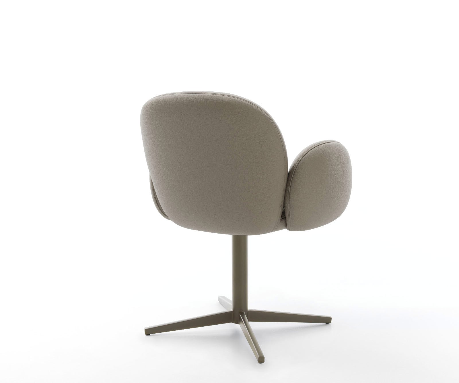 Chaise-pivotante Nube-Flex avec accoudoirs cuir de vache couleur boue pied de chaise 4 branches aspect titane pivotement sur 360° ressorts ensachés 5