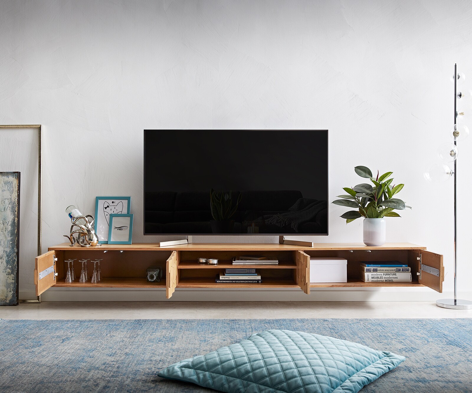 Lowboard Fevo 240 cm Akazie Natur 4 Türen schwebend 4