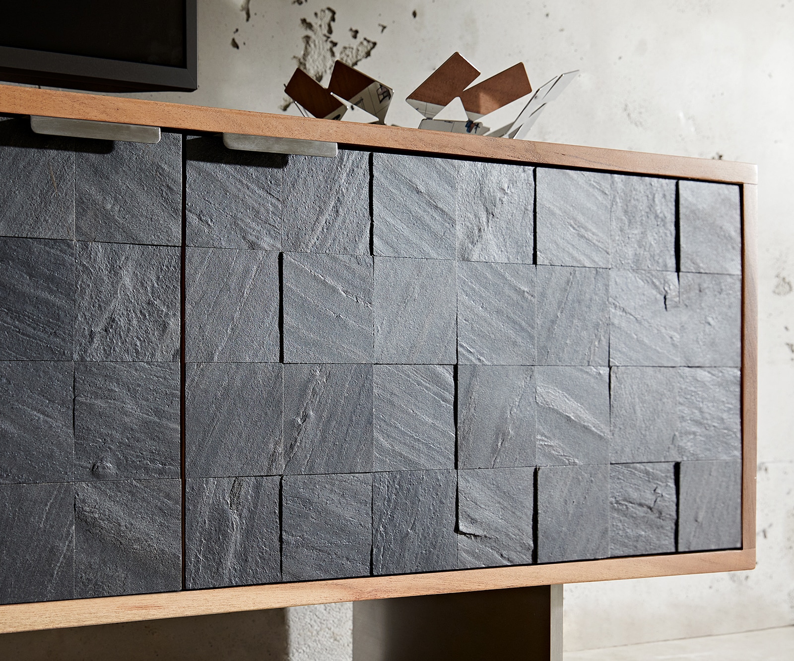 Lowboard Teele 220 cm Akazie Natur Schiefer 4 Türen Fuß schwebend Edelstahl 4 Lowboard Teele 220 cm Akazie Natur Schiefer 4 Türen Fuß schwebend Edelstahl 4