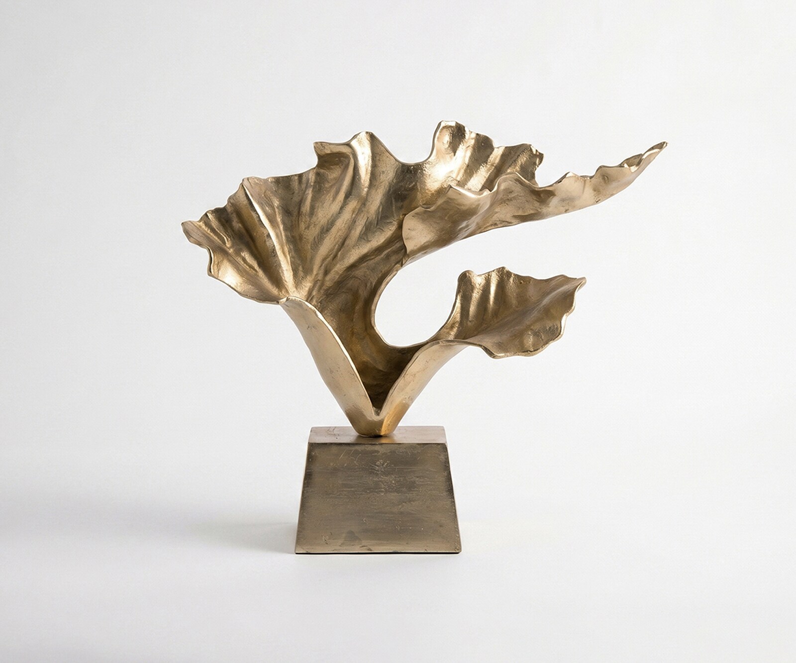 Skulptur Ginkara B60 x T18 x H57 cm Aluminium Champagner Handgemacht