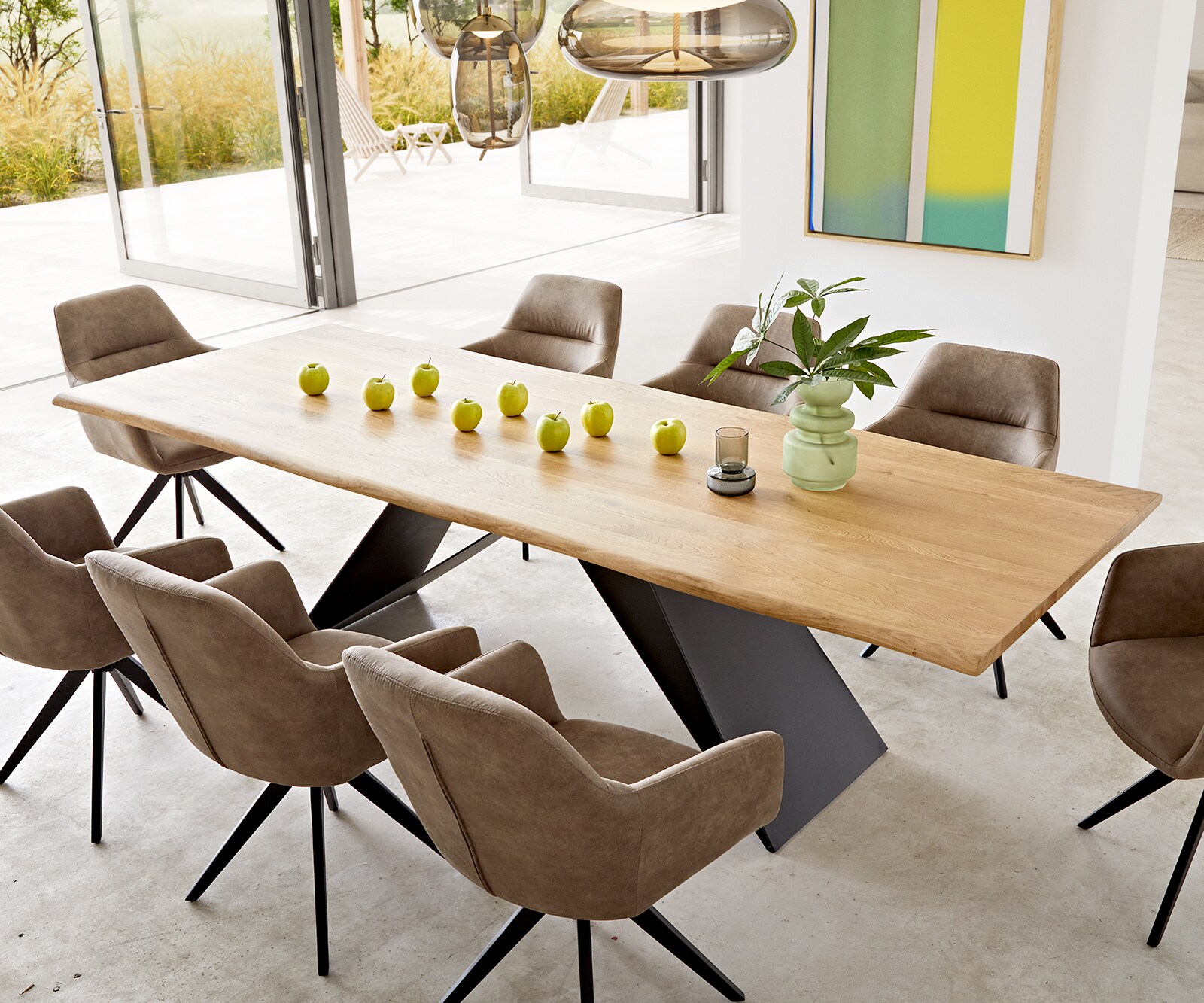 Table à manger Edge 260x100x2,5-3 chêne nature cadre en V acier plat noir Live-Edge