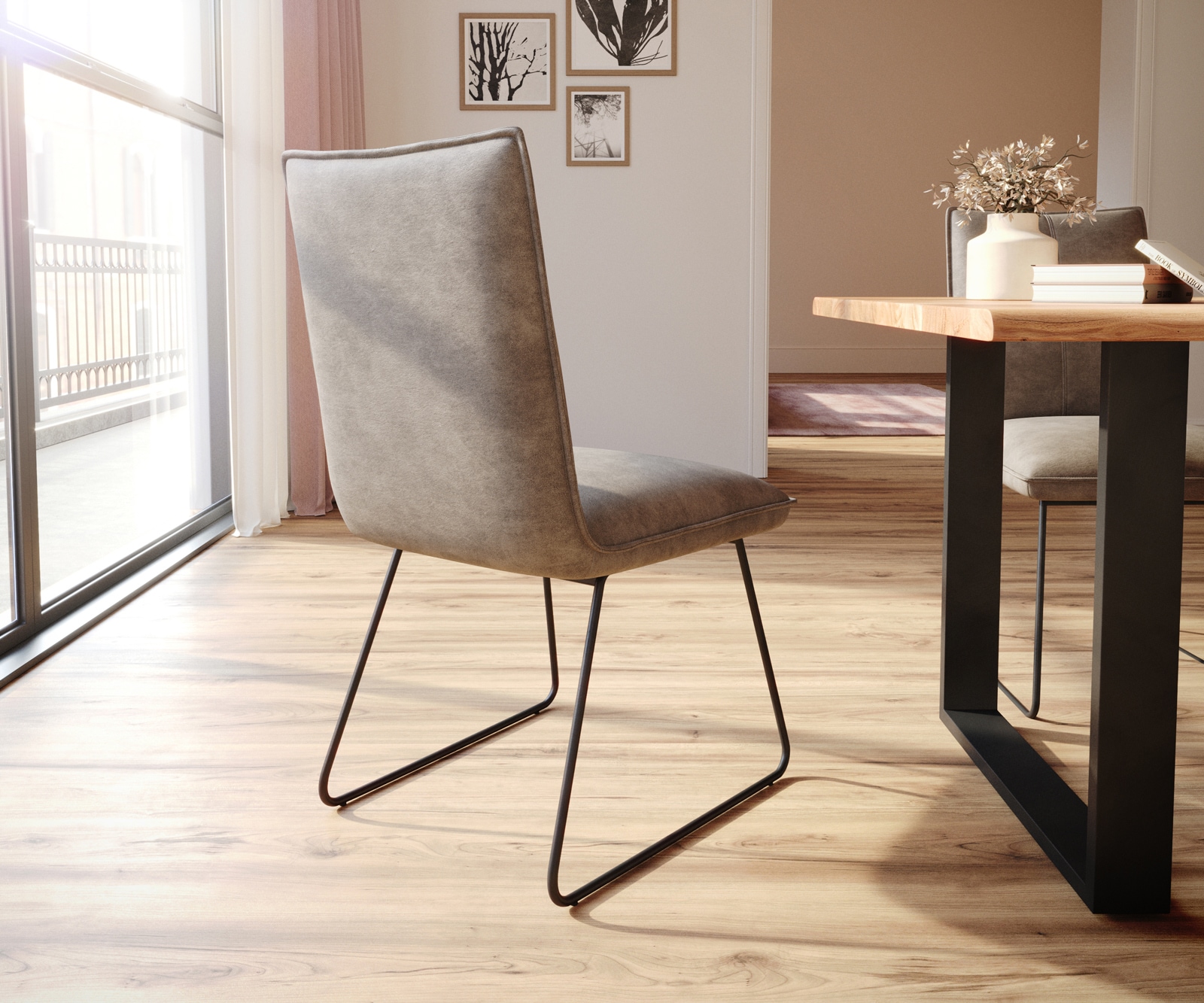 Chaise-de-salle-à-manger Lelio-Flex microvelours taupe vintage pied trapèze noir ressorts ensachés 5