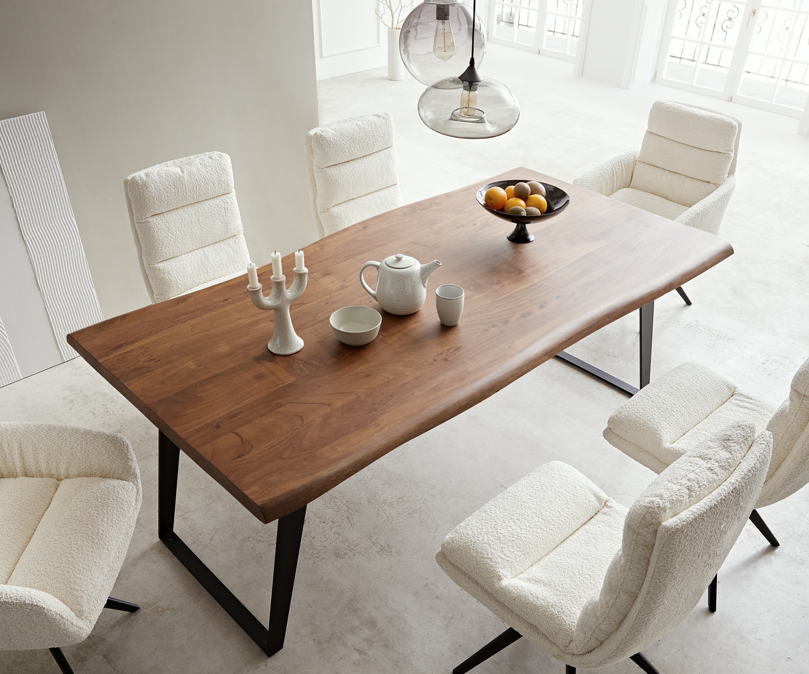 Esstisch Edge 200x100 Akazie Braun Metall Schräg Live-Edge 3 Esstisch Edge 200x100 Akazie Braun Metall Schräg Live-Edge 3