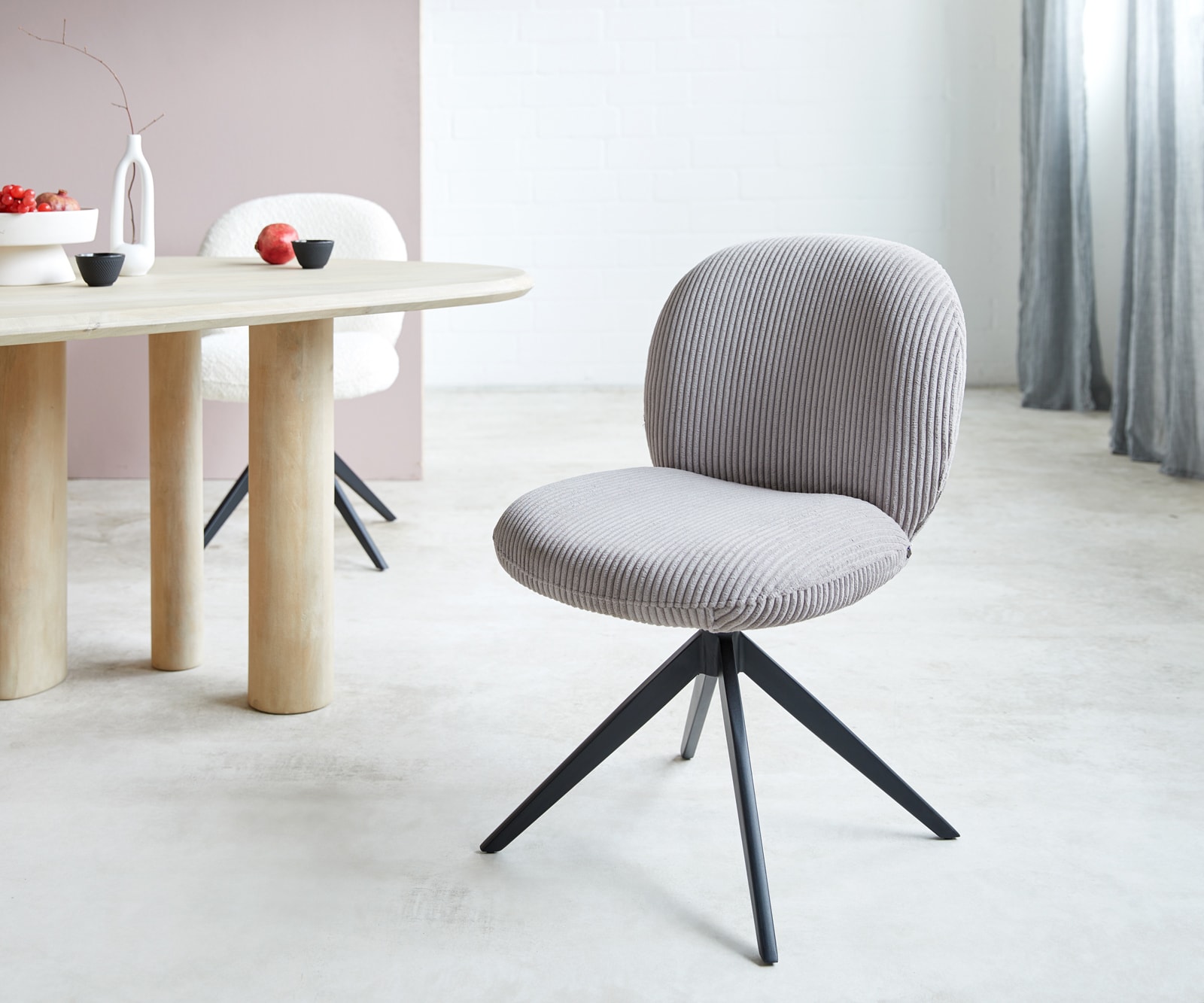 Drehstuhl Nube-Flex Cord Silbergrau Kreuzgestell breit Schwarz 360° drehbar Taschenfederkern Drehstuhl Nube-Flex Cord Silbergrau Kreuzgestell breit Schwarz 360° drehbar Taschenfederkern