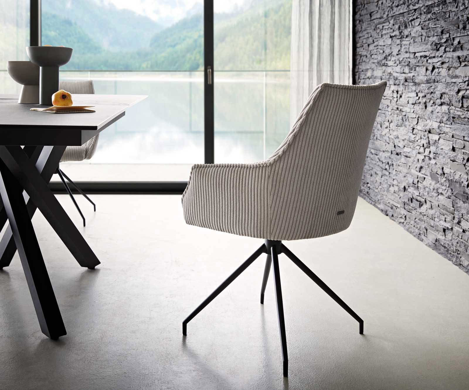 Drehstuhl Alja-Flex mit Armlehnen Cord Silbergrau Kreuzgestell konisch Schwarz 180° drehbar Taschenfederkern 4 Drehstuhl Alja-Flex mit Armlehnen Cord Silbergrau Kreuzgestell konisch Schwarz 180° drehbar Taschenfederkern 4