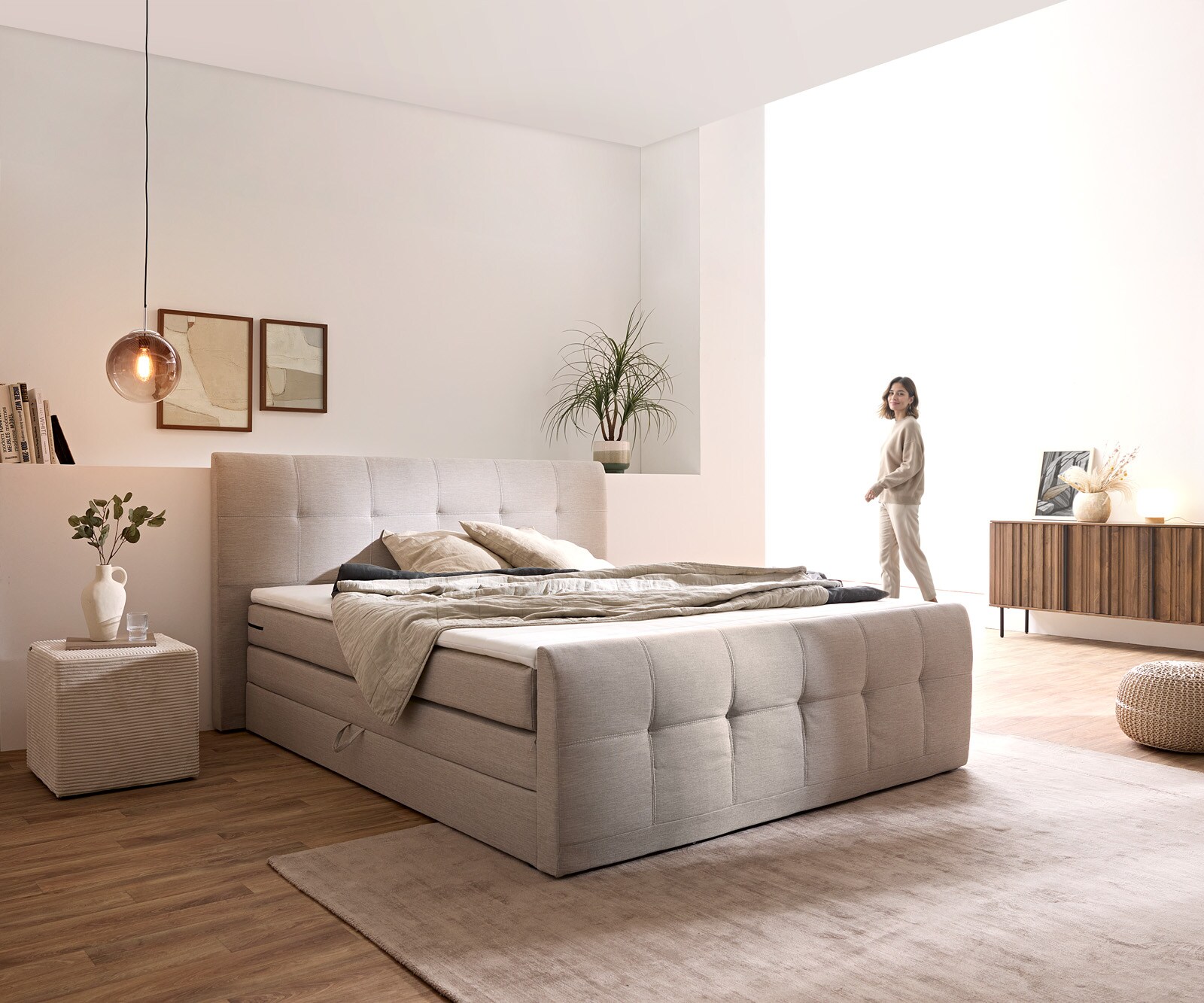 Boxspringbett Sebastiano 180x200 cm Flachgewebe Beige Bettkasten