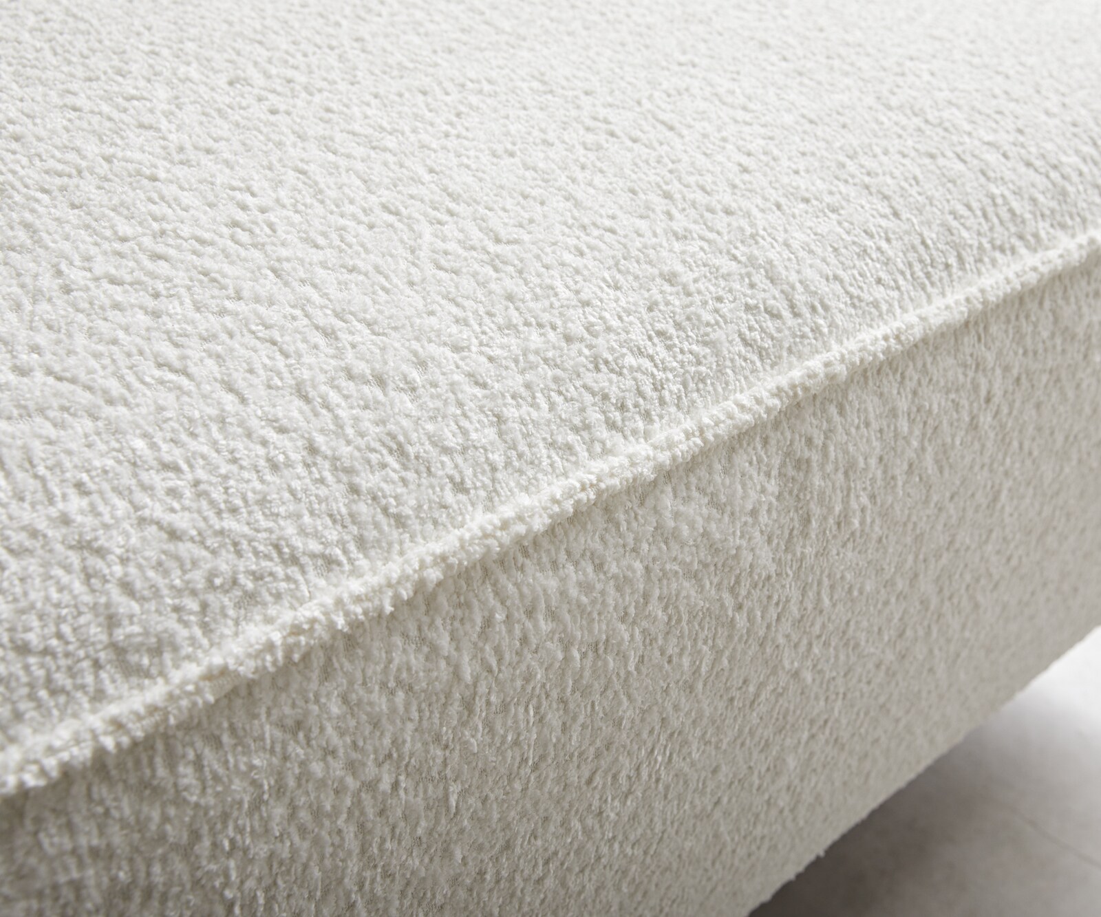 Big-Sofa Sirpio 230x95 cm Bouclé Creme-Weiß mit Hocker 4