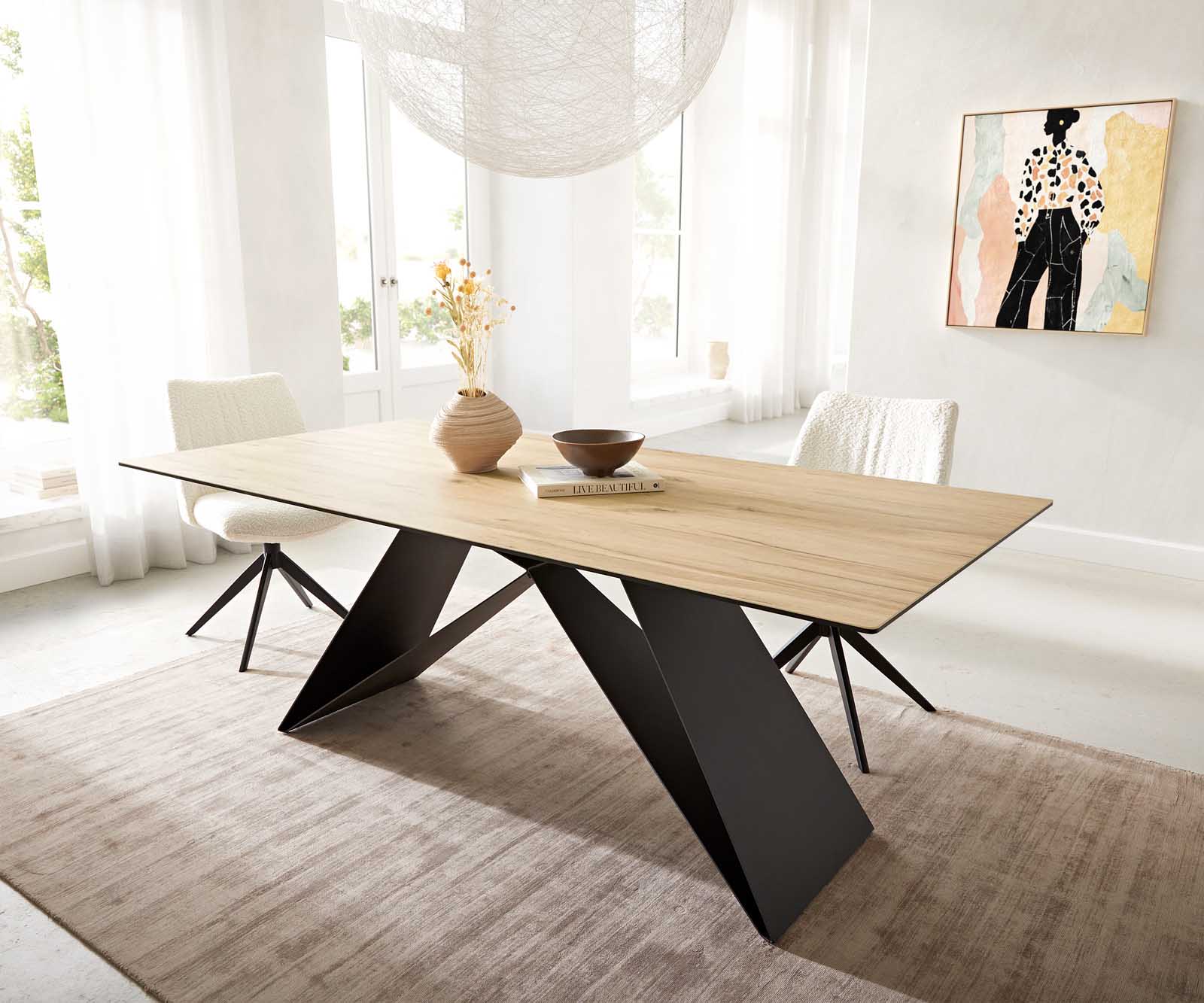 Esstisch Edge 200x100 Keramik Laminam® Sabbia Eichefarbig V-Gestell Flachstahl Schwarz 1