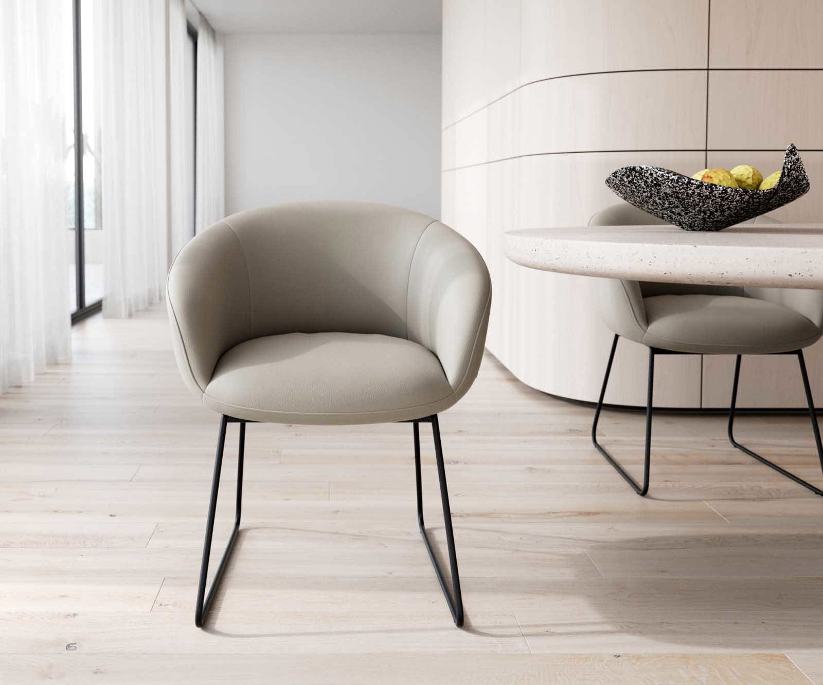 Esszimmerstuhl Vinka-Flex mit Armlehnen Echt-Leder Schlamm Kufengestell Schwarz Taschenfederkern 1 Esszimmerstuhl Vinka-Flex mit Armlehnen Echt-Leder Schlamm Kufengestell Schwarz Taschenfederkern 1