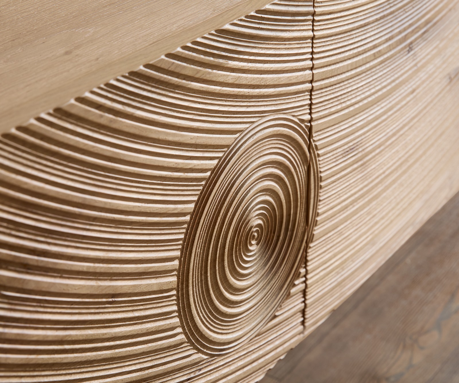 Lowboard Ashara 220 cm Eiche Natur 3D Effekt 4 Türen Kufe Edelstahl gebürstet 4