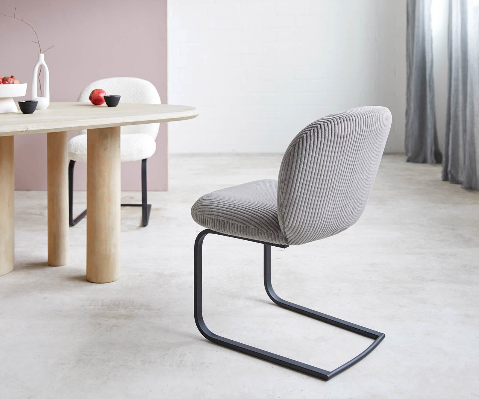 Freischwinger Nube-Flex Cord Silbergrau Freischwinger flach Schwarz Taschenfederkern 5 Freischwinger Nube-Flex Cord Silbergrau Freischwinger flach Schwarz Taschenfederkern 5