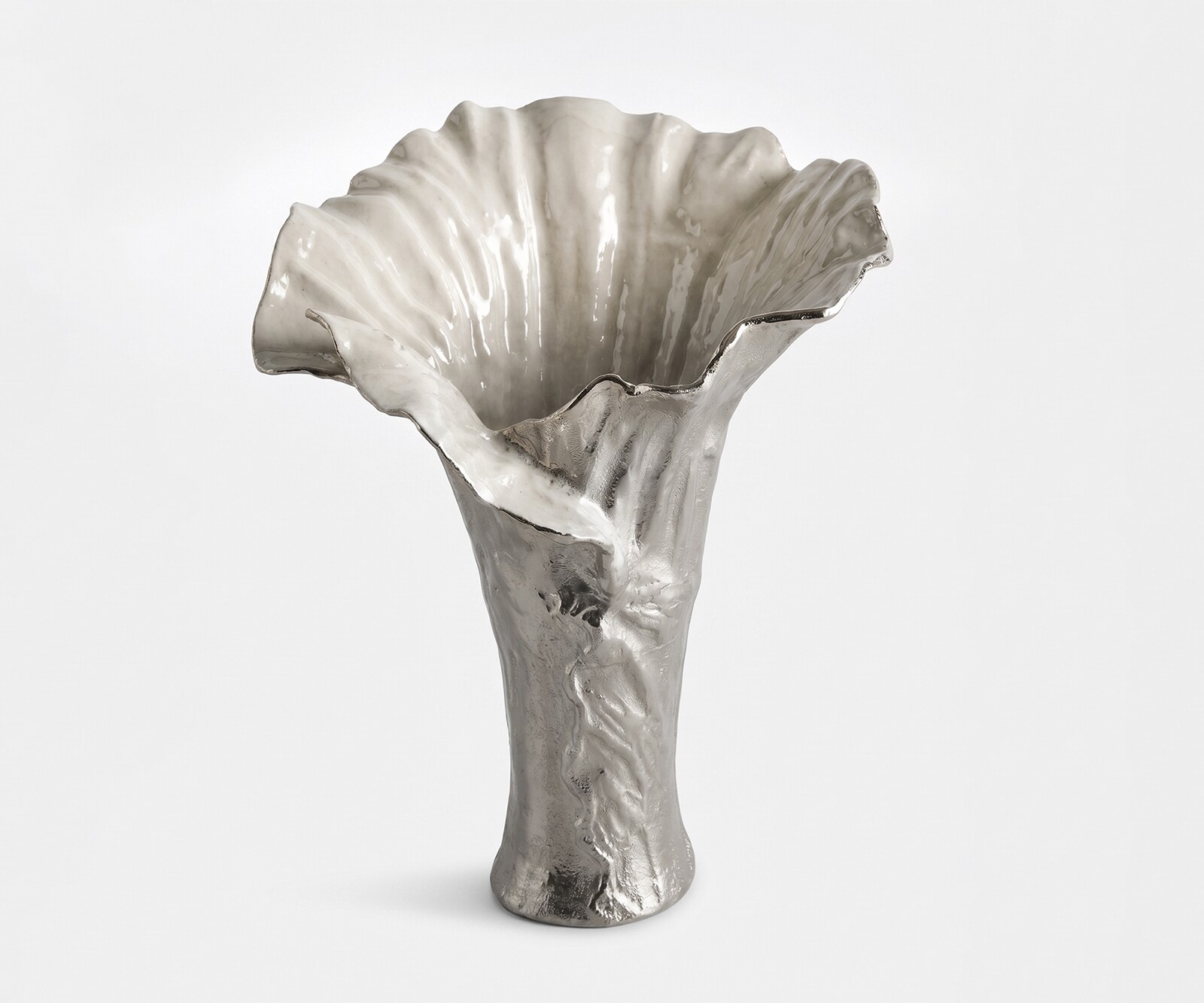 Vase Floris B46 x T39 x H57 cm Aluminium Platin Opal Handgemacht