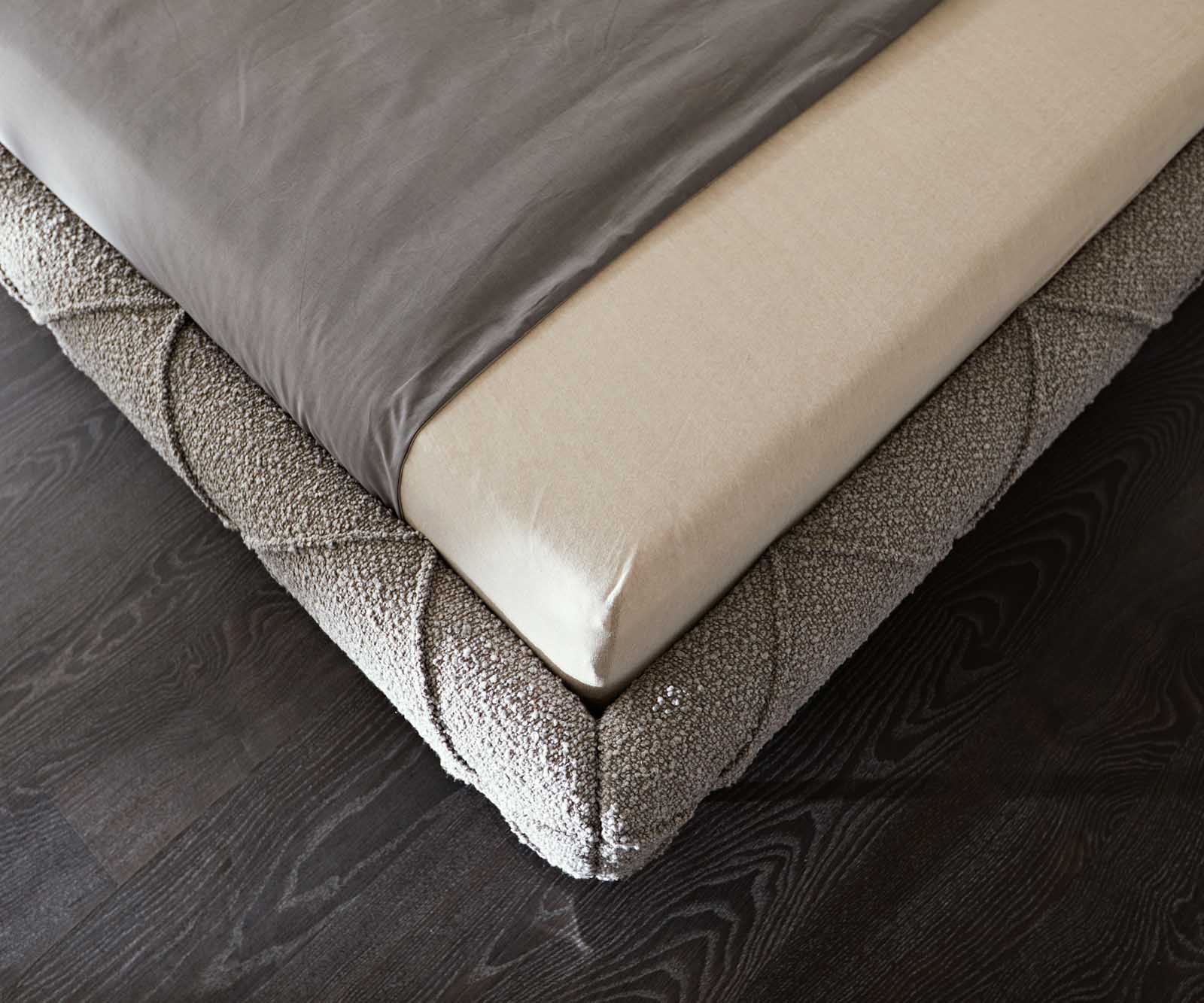 Polsterbettgestell Nayara 140x200 cm Bouclé Silbergrau 5 Polsterbettgestell Nayara 140x200 cm Bouclé Silbergrau 5