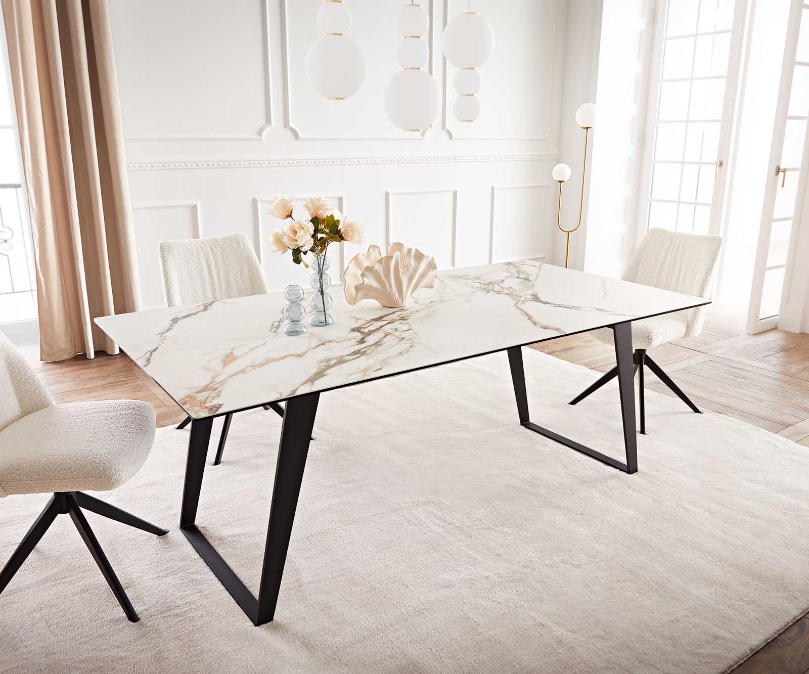 Esstisch Edge 200x100 Keramik Calacatta Luxe Weiß-Gold-Grau Metall Schräg Schwarz 1