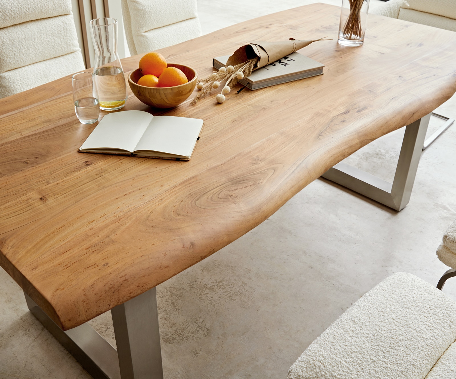 Table-à-manger Edge 180x90 XL acacia nature acier inoxydable large Live-Edge 5 Table-à-manger Edge 180x90 XL acacia nature acier inoxydable large Live-Edge 5