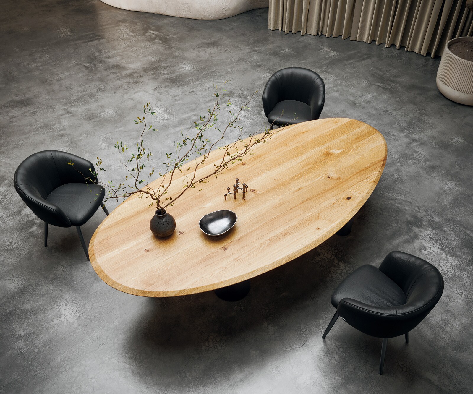 Esstisch Edge Oval 280x130x2,5 Eiche Natur Pilier Metall Schwarz Flow-Edge 2