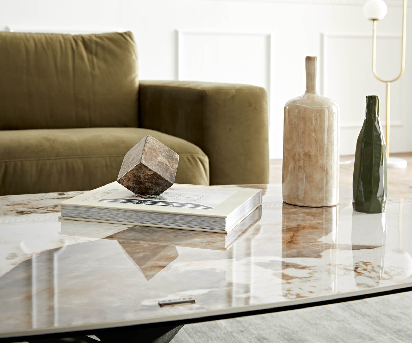 Couchtisch Sarita 120x70 cm Keramik Minas Melange Weiß-Beige Gestell Effektfinish Titan 4 Couchtisch Sarita 120x70 cm Keramik Minas Melange Weiß-Beige Gestell Effektfinish Titan 4