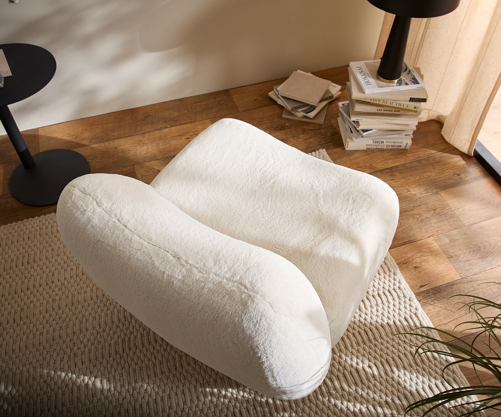 Fauteuil-lounge Zena 75x85 cm peluche crème-blanc 3